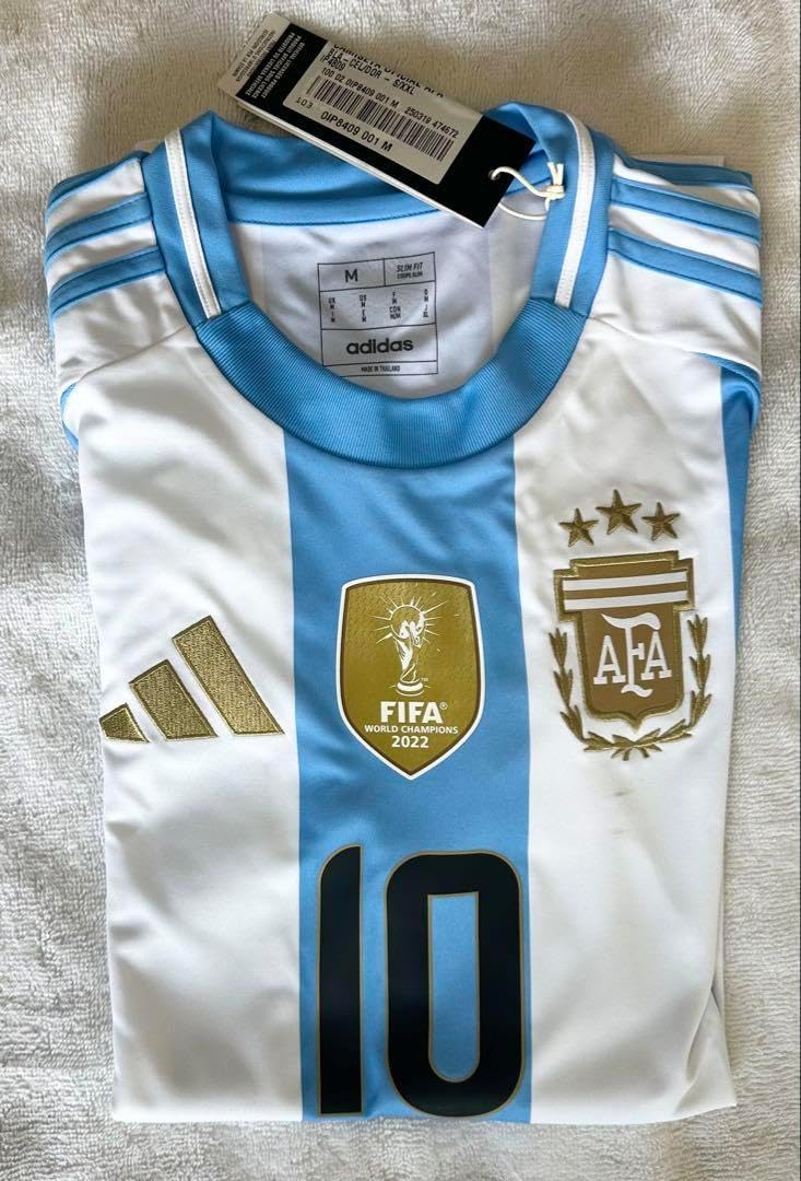 未使用/公式ライセンス品】メッシ選手 W杯2022優勝記念ユニフォーム